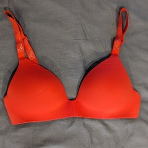 Victoria's Secret T-shirt Lightly Lined Wireless Bra Orange 32B